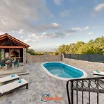 Hlapa-new Modern Near - By Traveler Tourist Agency Krk Gostinjac